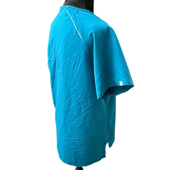 FIGS Yola Scrub Top | Technical Collection | Size Small | Pacific Blue - Picture 7 of 11